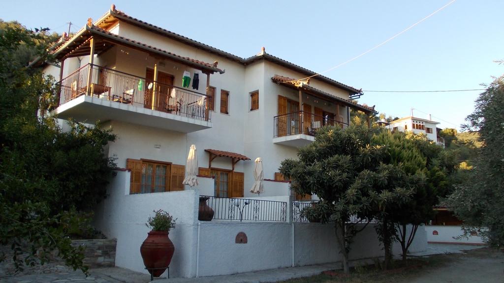 אפיסוס Philippos Apartments מראה חיצוני תמונה